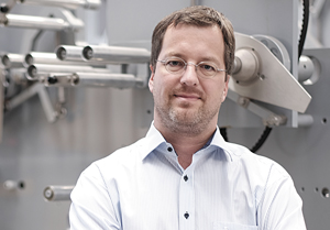 Alexander Röpke, gerente geral da Bosch previsão de crescimento estável. 